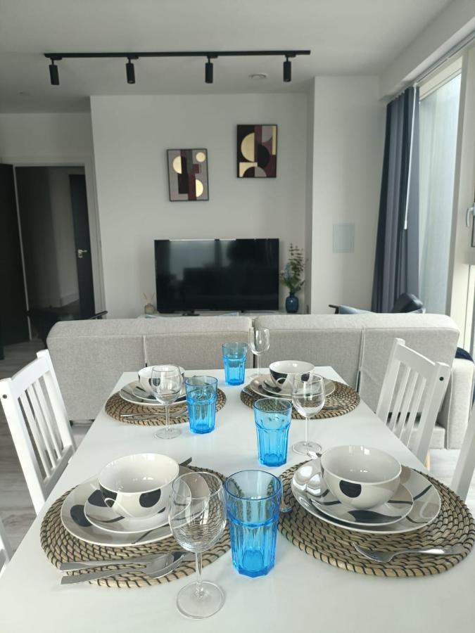 One West Point , Icon Tower Appartement Londen Buitenkant foto