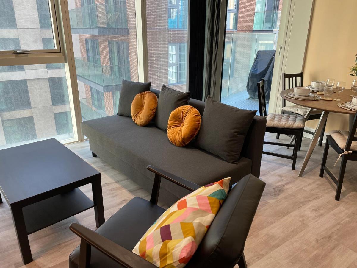 One West Point , Icon Tower Appartement Londen Buitenkant foto